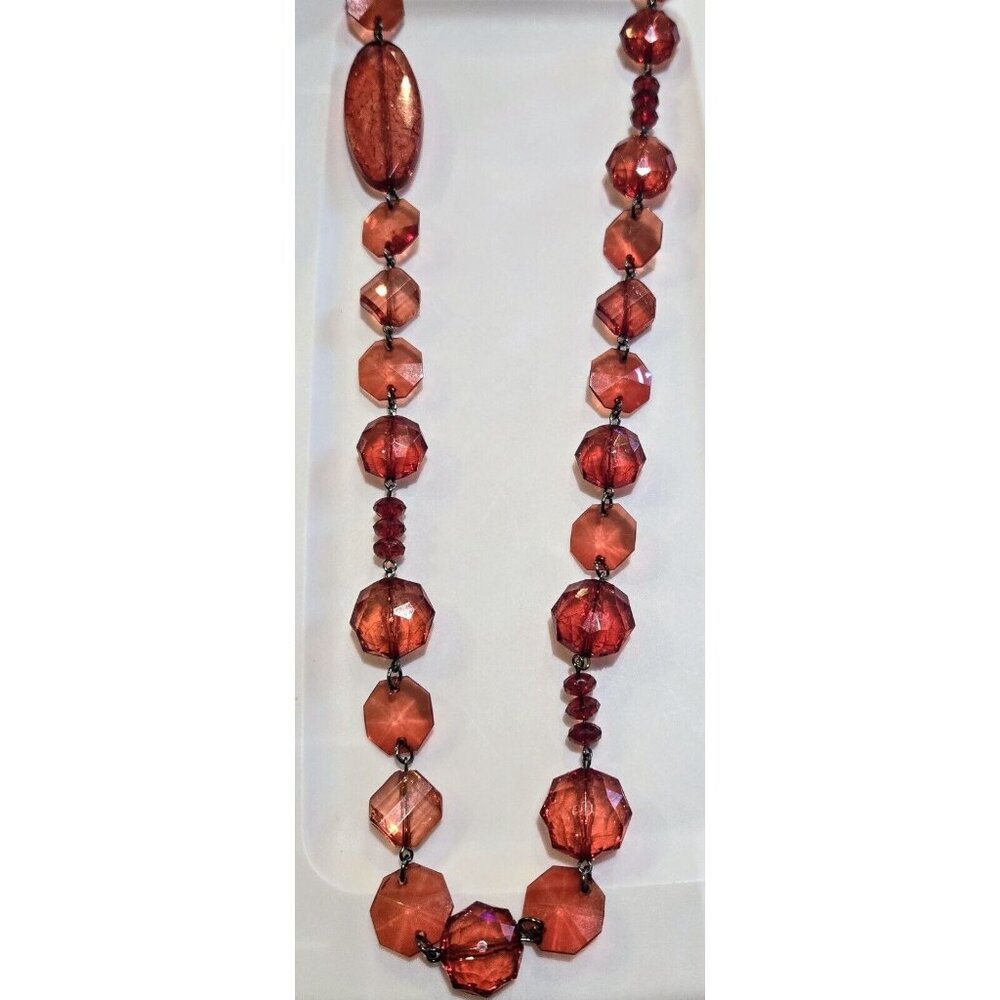 Stunning Vintage Chunky Ruby Red Bead Necklace Faceted Acrylic Beads 26" Drop - Picture 6 of 9